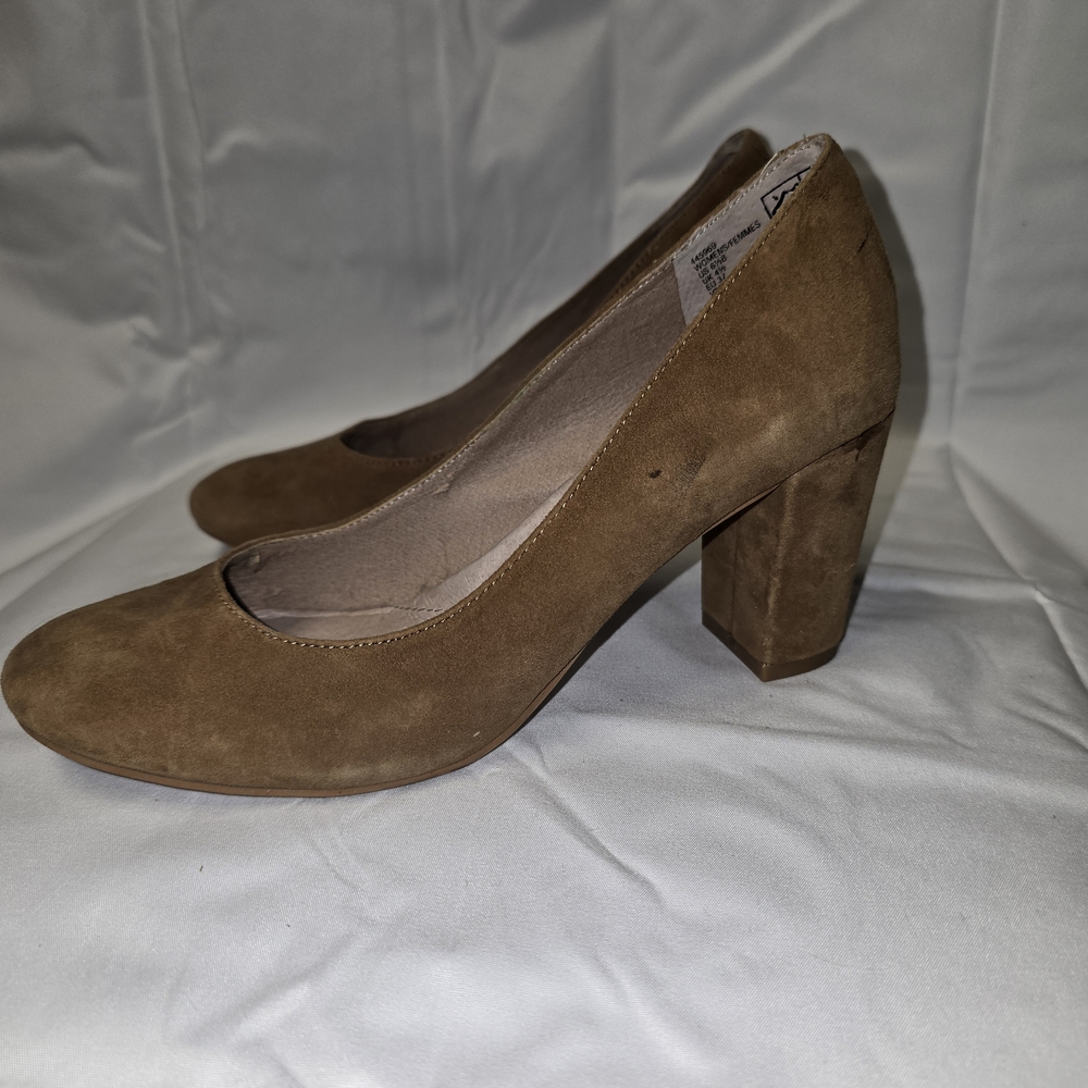Lands' End Tan Suede Women's Heels